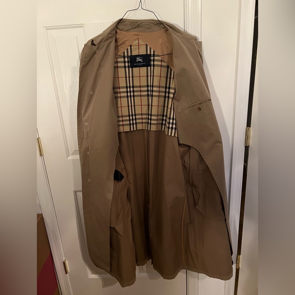 Vintage Burberry Beige Overcoat with Check Lining 42R